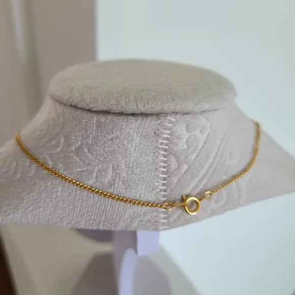 Heart gold Tone Necklace - Picture 3 of 4